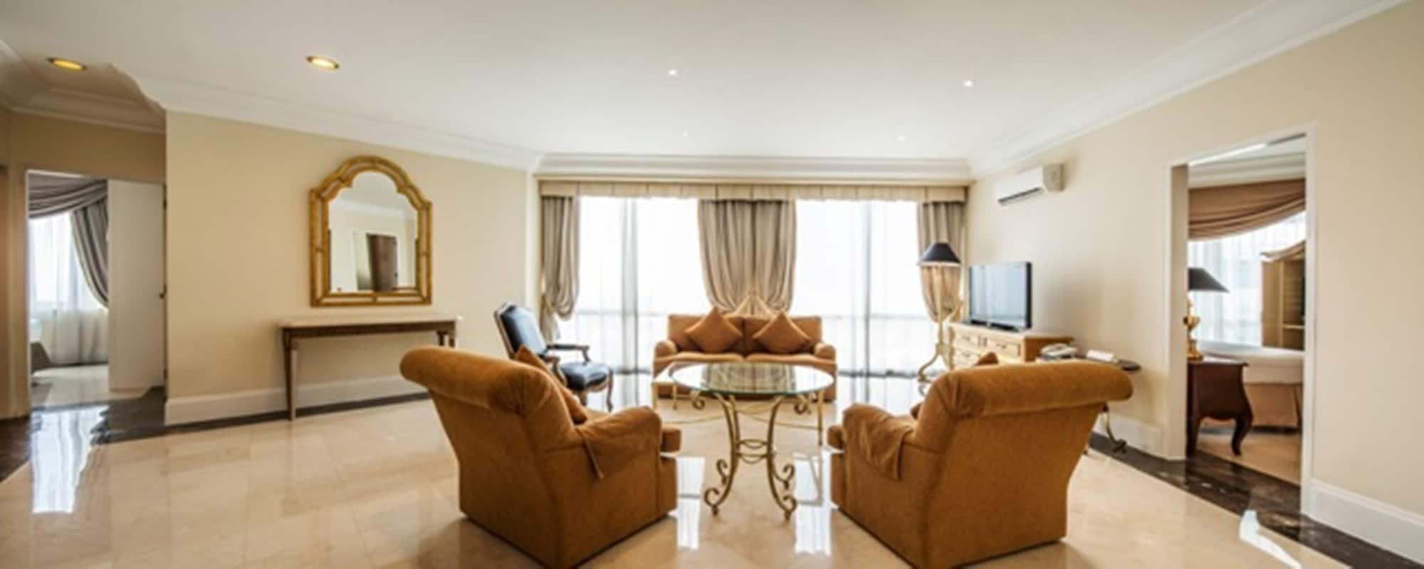 Batavia Hotel & Serviced Apartments Jacarta Exterior foto