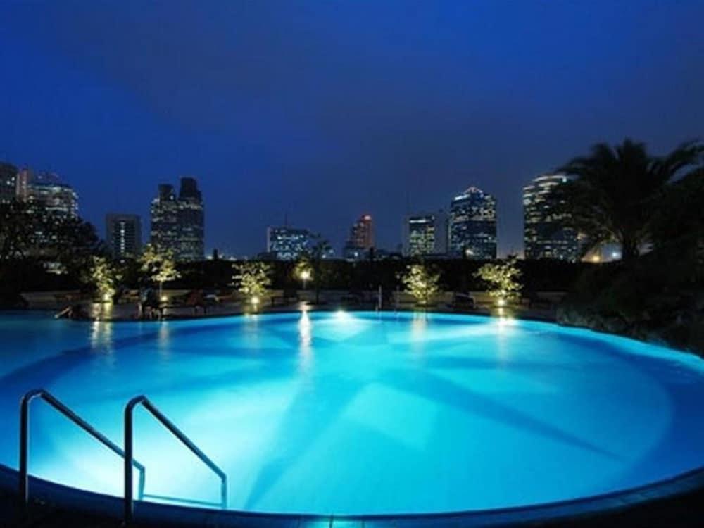 Batavia Hotel & Serviced Apartments Jacarta Exterior foto
