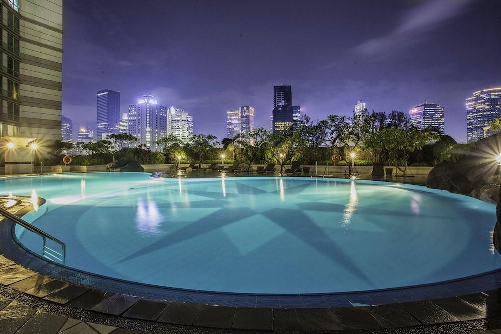 Batavia Hotel & Serviced Apartments Jacarta Exterior foto