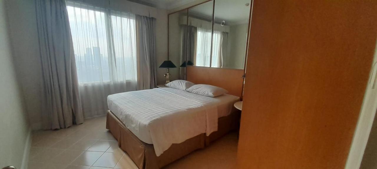Batavia Hotel & Serviced Apartments Jacarta Exterior foto
