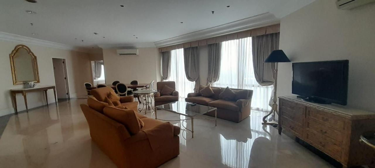 Batavia Hotel & Serviced Apartments Jacarta Exterior foto