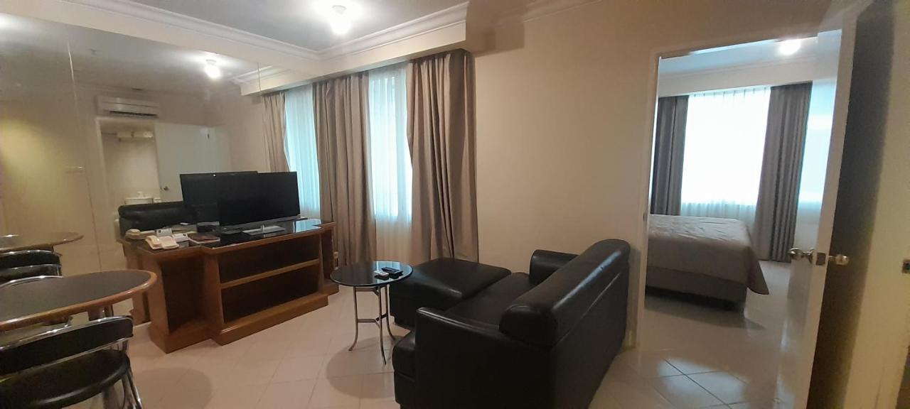 Batavia Hotel & Serviced Apartments Jacarta Exterior foto
