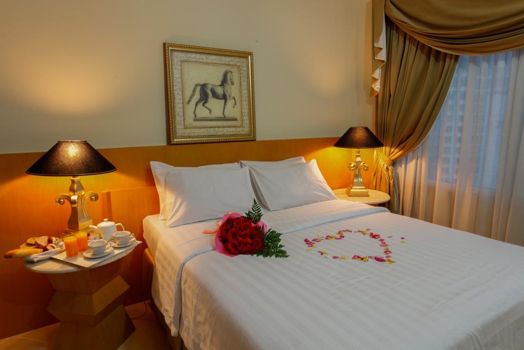 Batavia Hotel & Serviced Apartments Jacarta Exterior foto