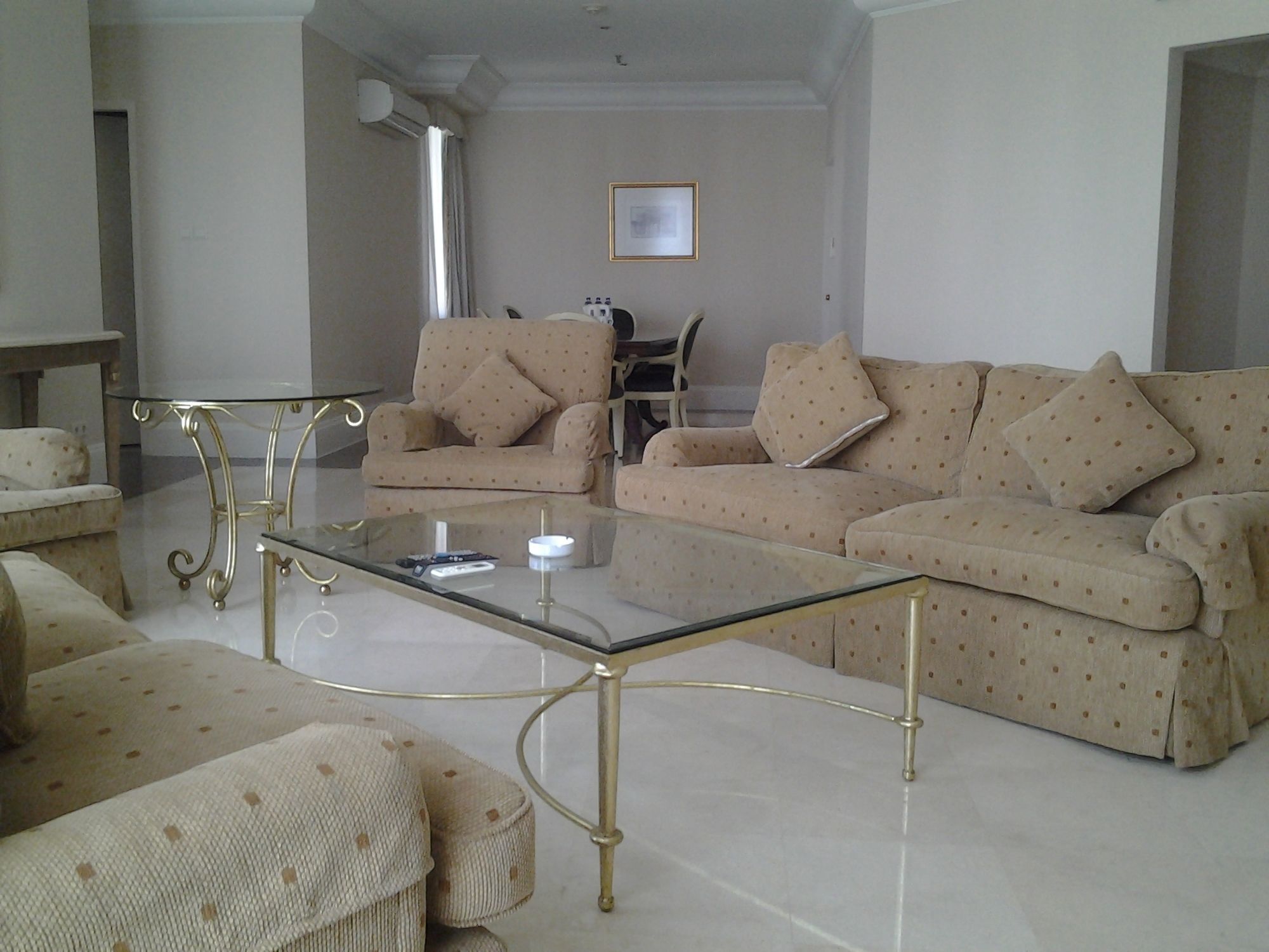 Batavia Hotel & Serviced Apartments Jacarta Exterior foto